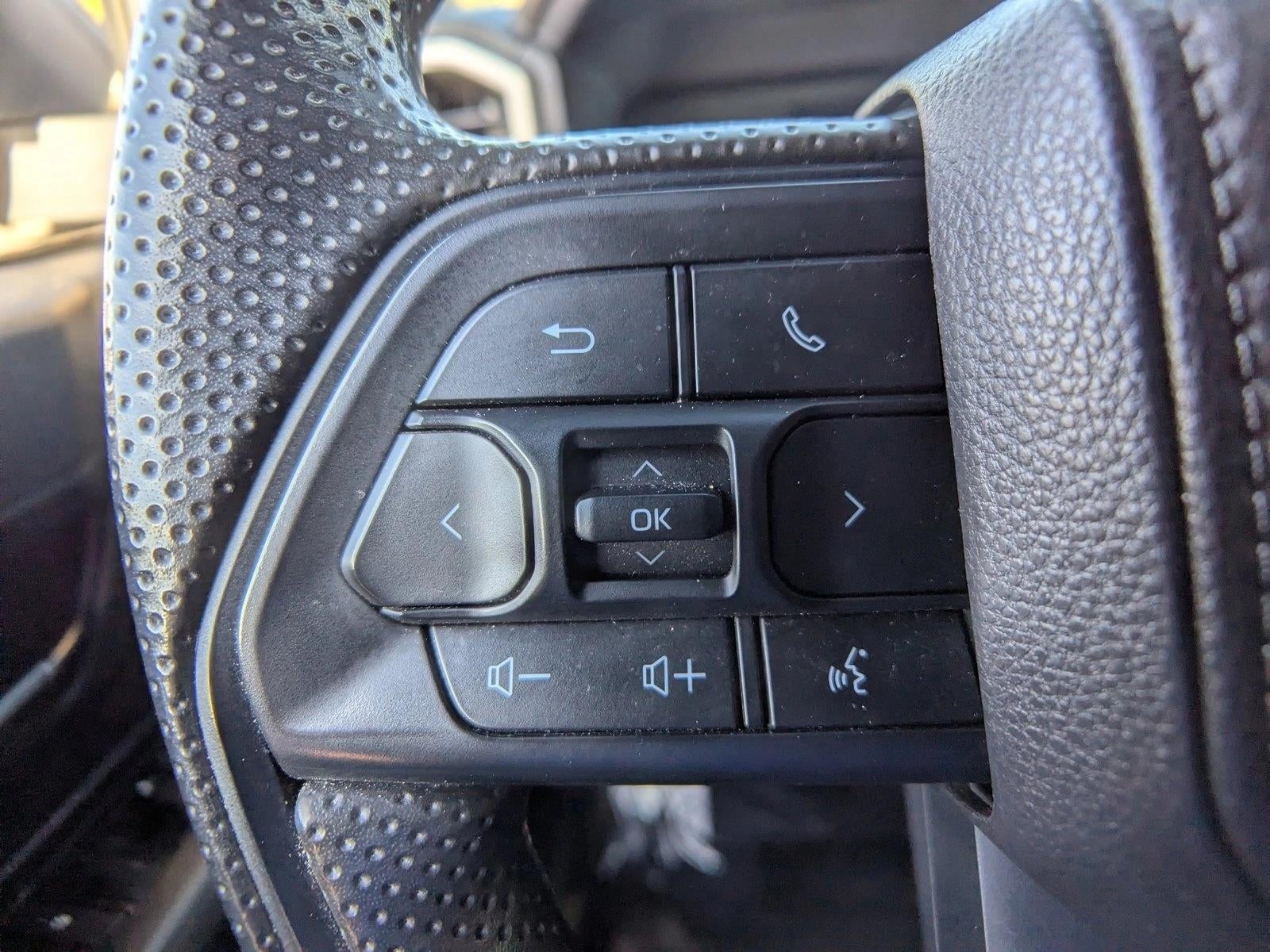 2024 Toyota Tacoma 2WD 2WD SR XtraCab 6' Bed AT (GS)