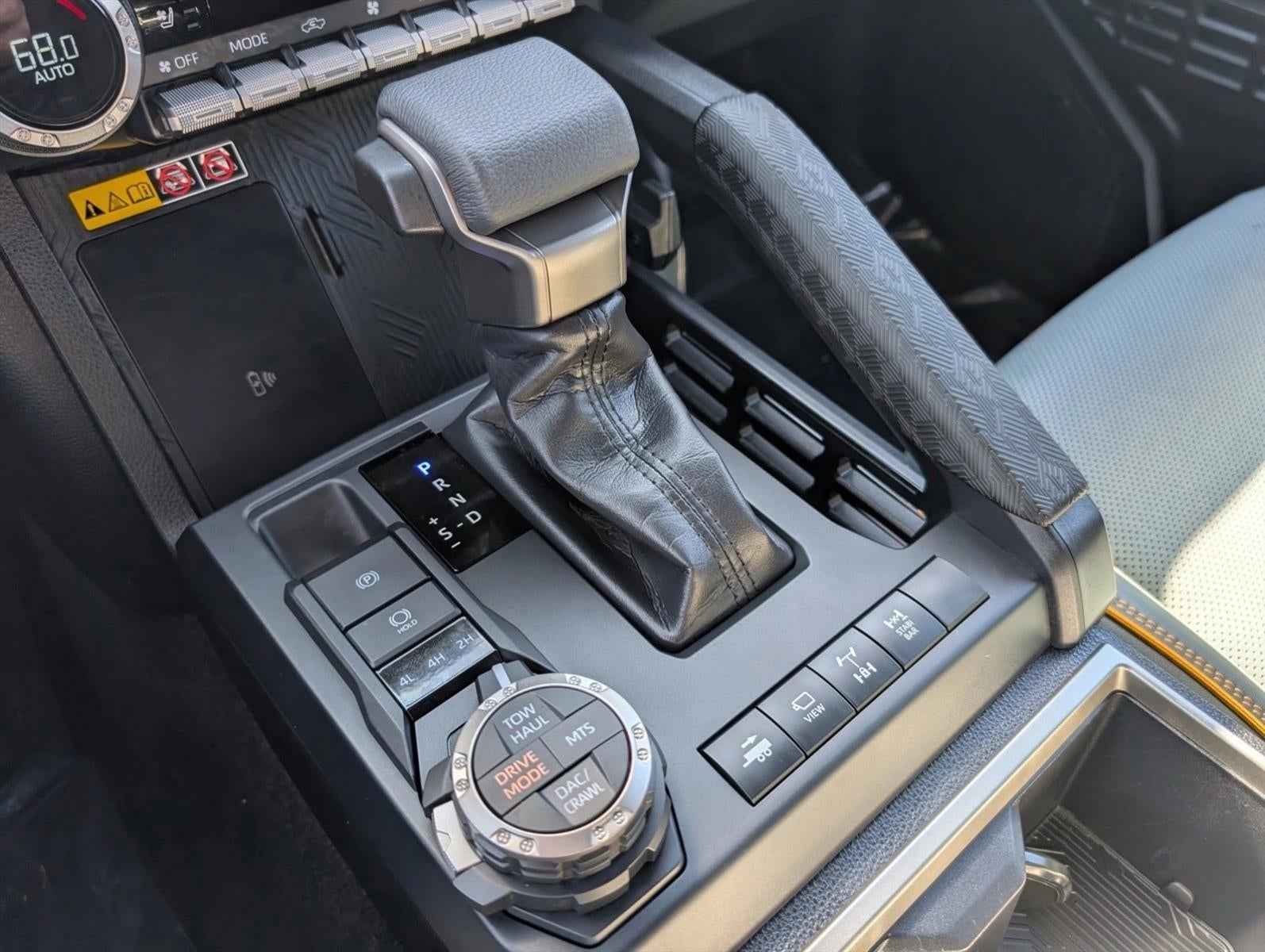 2025 Toyota Tacoma 4WD 4WD Trailhunter Hybrid Double Cab 6' Bed AT (Natl)