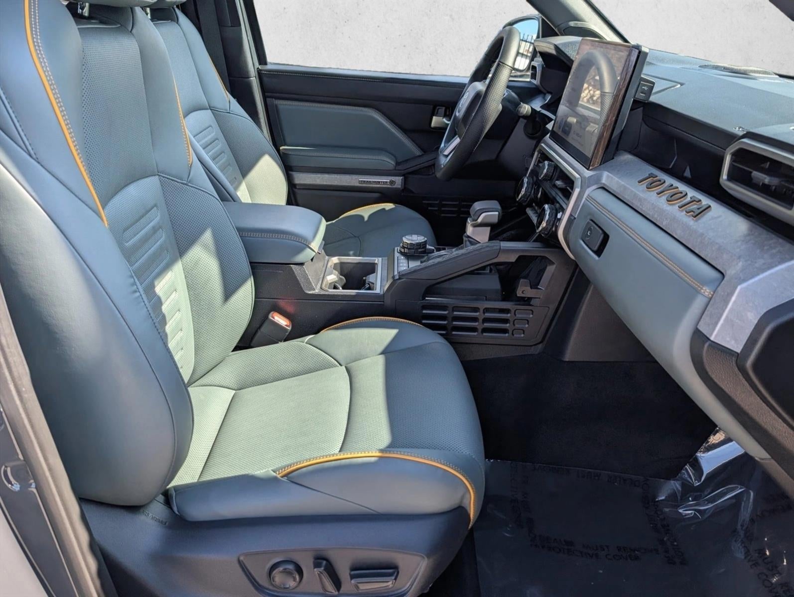 2025 Toyota Tacoma 4WD 4WD Trailhunter Hybrid Double Cab 6' Bed AT (Natl)