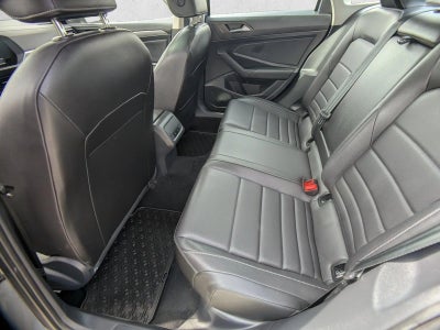 2021 Volkswagen Jetta SE Auto