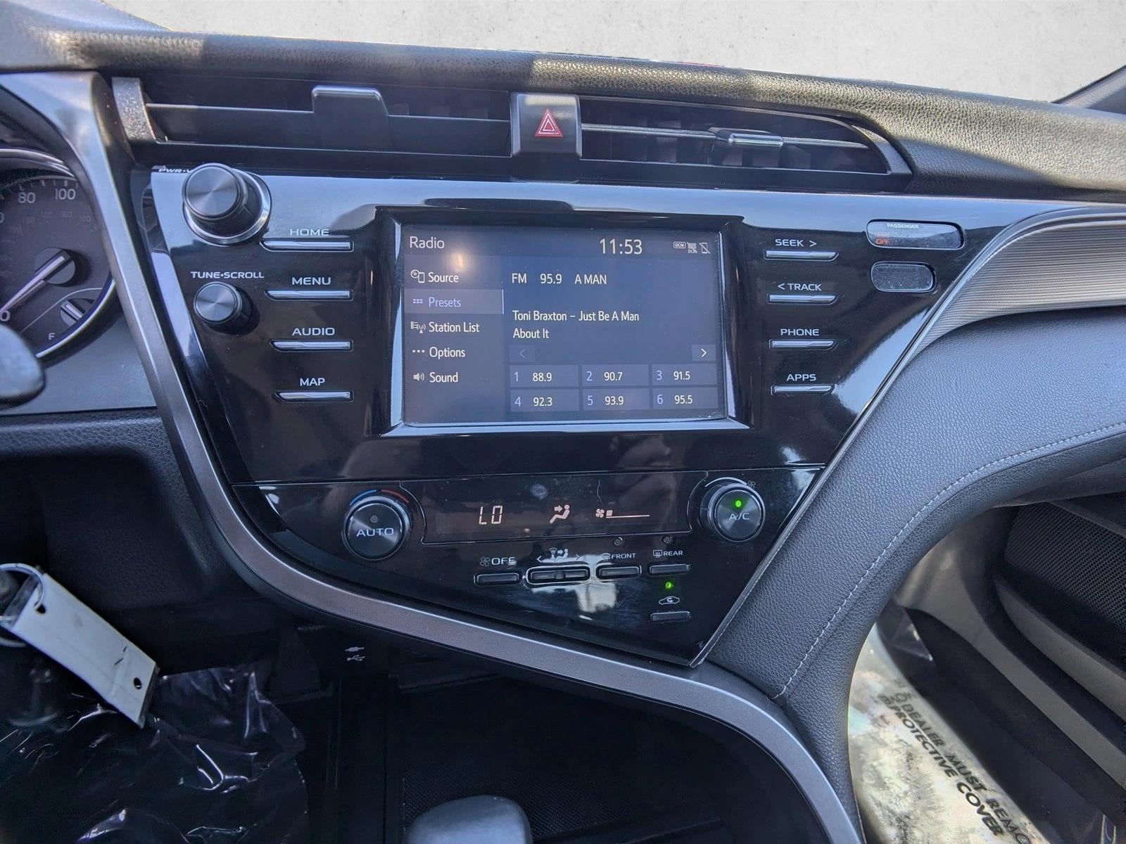 2019 Toyota Camry SE Auto (Natl)