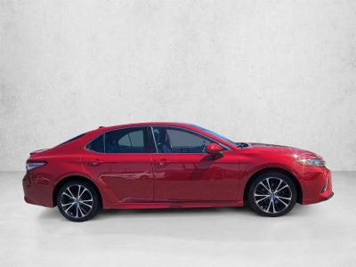 2019 Toyota Camry SE Auto (Natl)