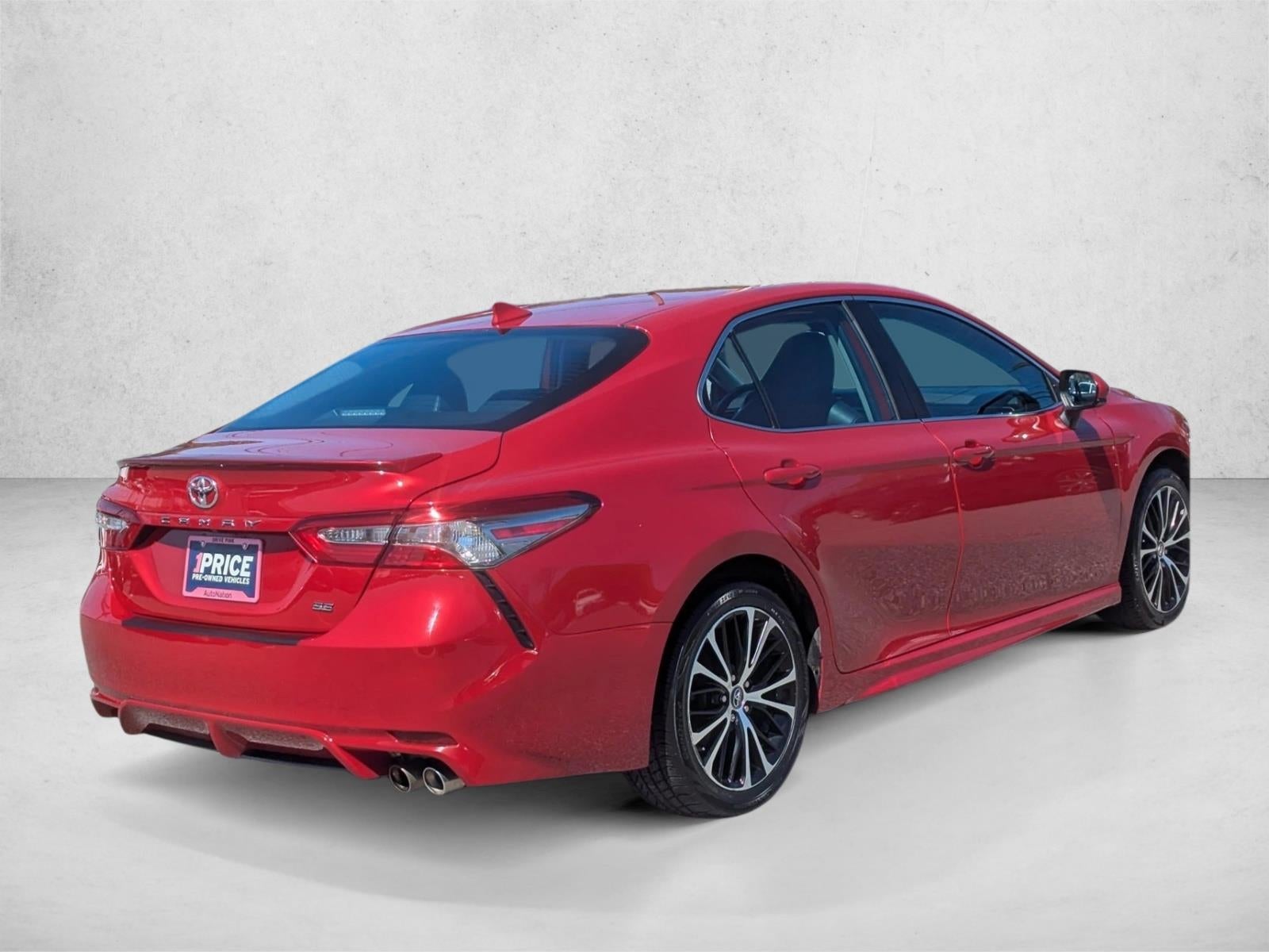 2019 Toyota Camry SE Auto (Natl)