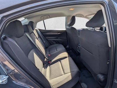 2025 Toyota Camry LE (SE)