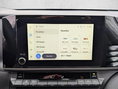 2025 Toyota Camry SE (SE)