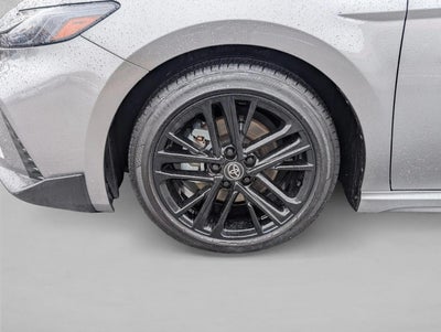 2025 Toyota Camry SE (SE)