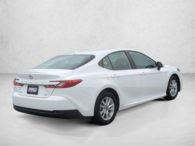 2026 Toyota Camry LE (SE)