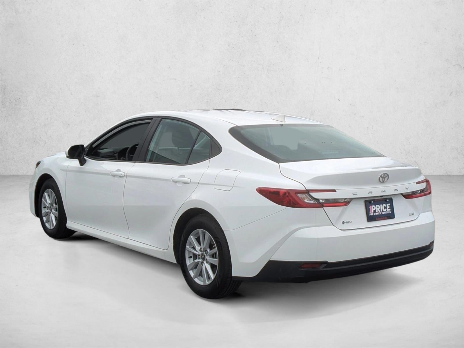 2026 Toyota Camry LE (SE)