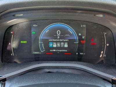 2025 Toyota Camry LE (SE)