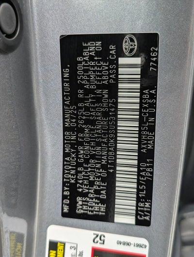 2025 Toyota Camry SE AWD (Natl)