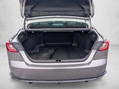 2025 Toyota Camry SE AWD (Natl)