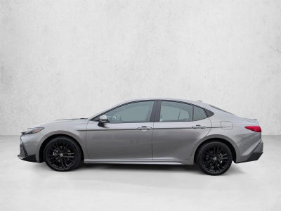 2025 Toyota Camry SE AWD (Natl)