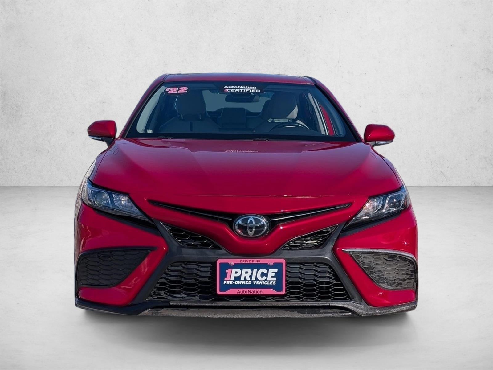 2022 Toyota Camry SE Auto (SE)