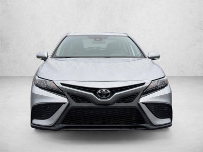 2024 Toyota Camry SE Auto (SE)