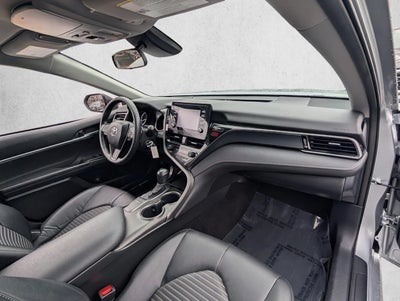 2024 Toyota Camry SE Auto (SE)
