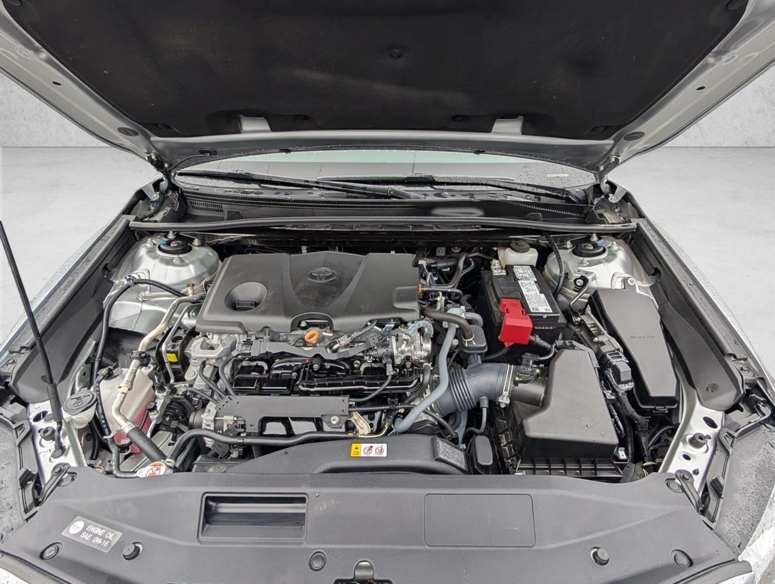 2024 Toyota Camry SE Auto (SE)