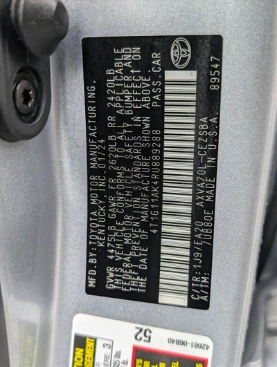 2024 Toyota Camry SE Auto (SE)