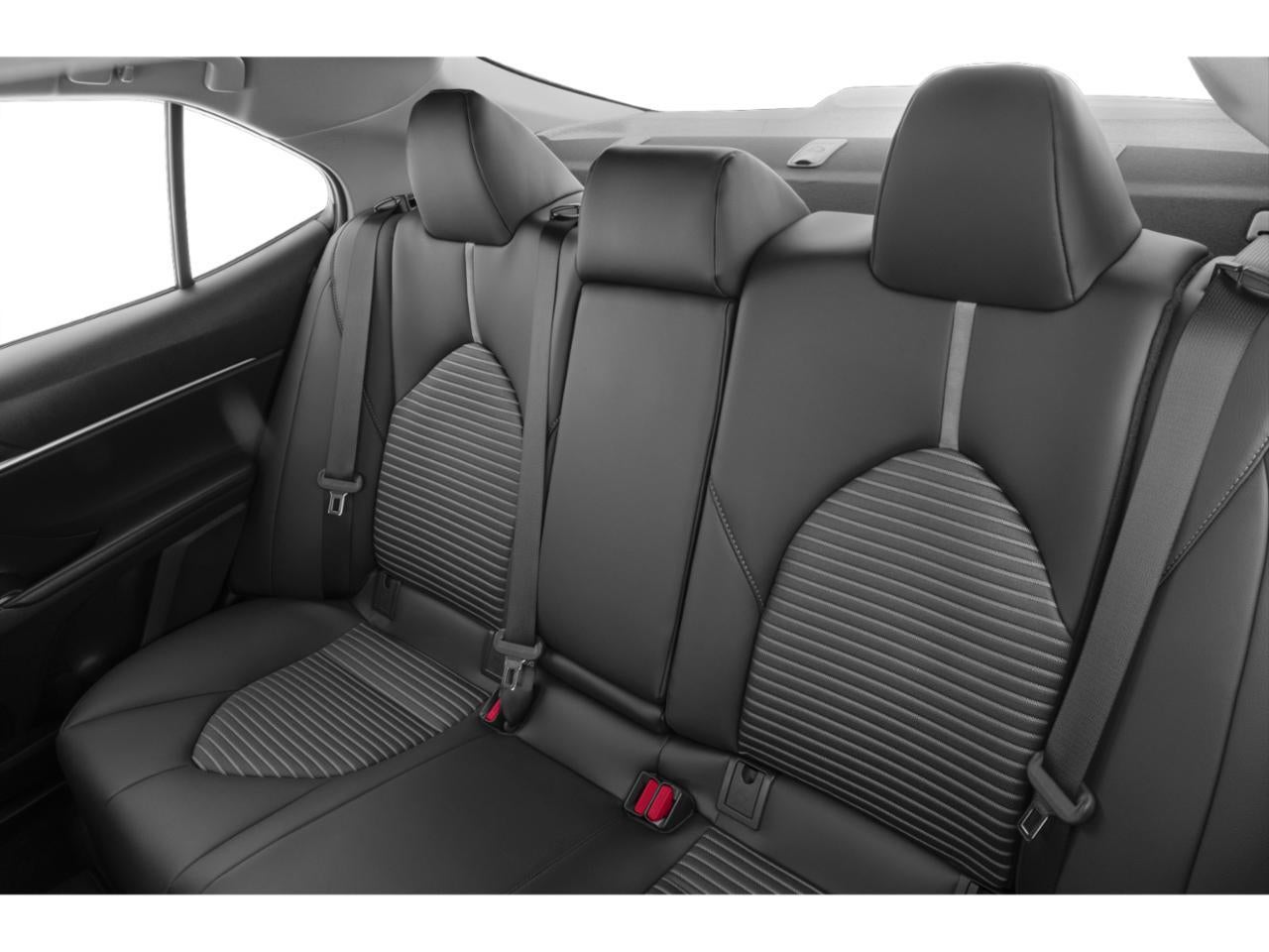2020 Toyota Camry SE Nightshade Auto (Natl)