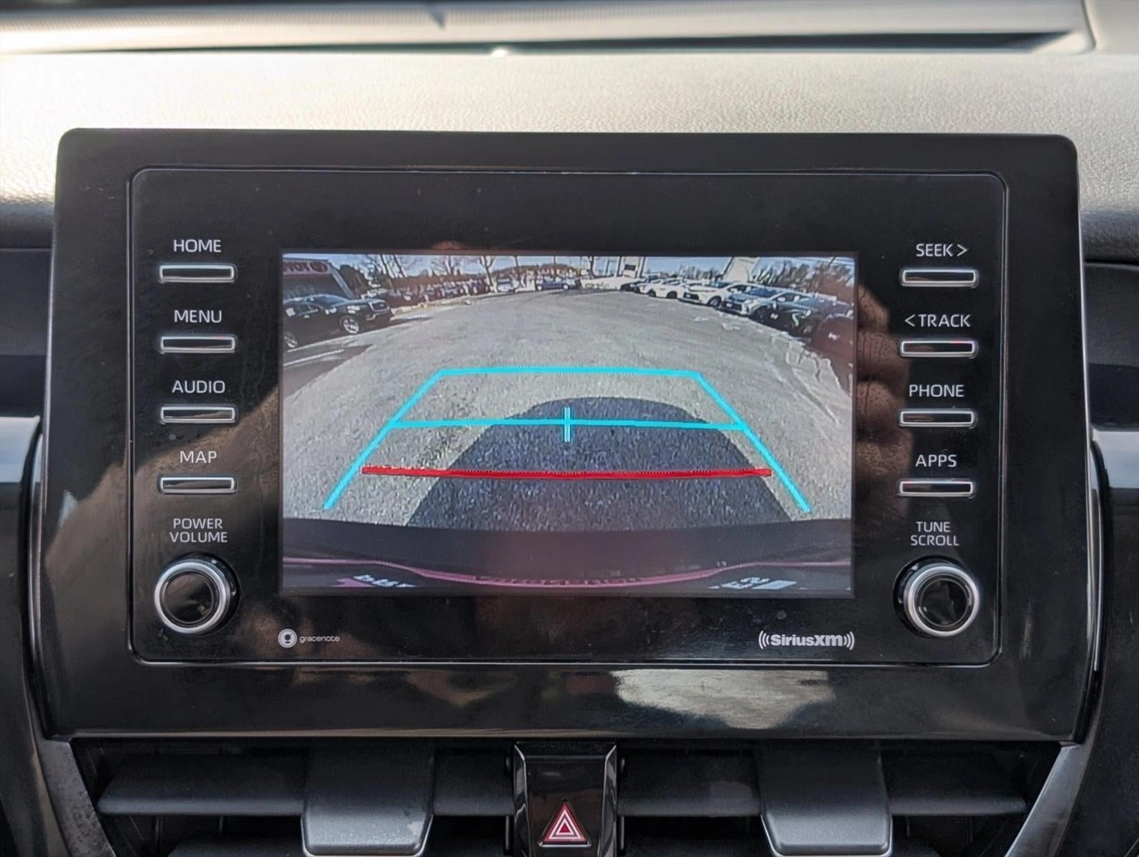 2021 Toyota Camry SE Auto (SE)