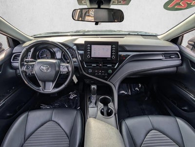 2021 Toyota Camry SE Auto (SE)