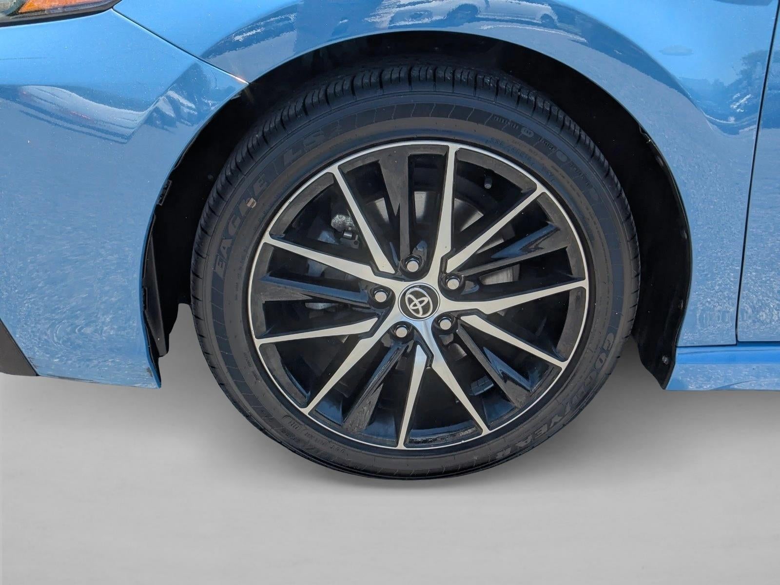 2024 Toyota Camry SE Auto (SE)