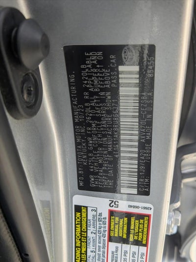 2024 Toyota Camry SE Auto (SE)