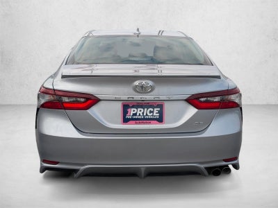 2023 Toyota Camry SE Auto (SE)