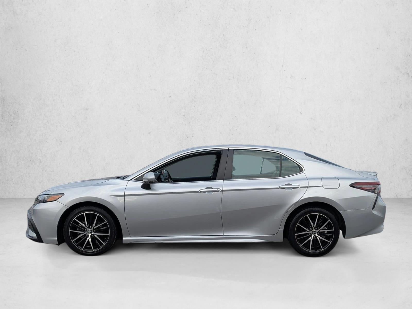 2023 Toyota Camry SE Auto (SE)