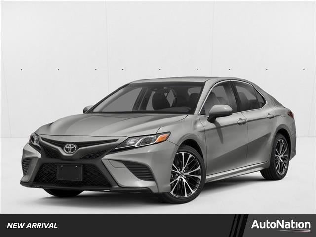 2020 Toyota Camry SE Auto (SE)