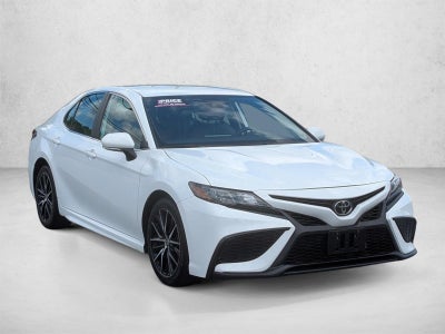 2024 Toyota Camry SE Auto (Natl)