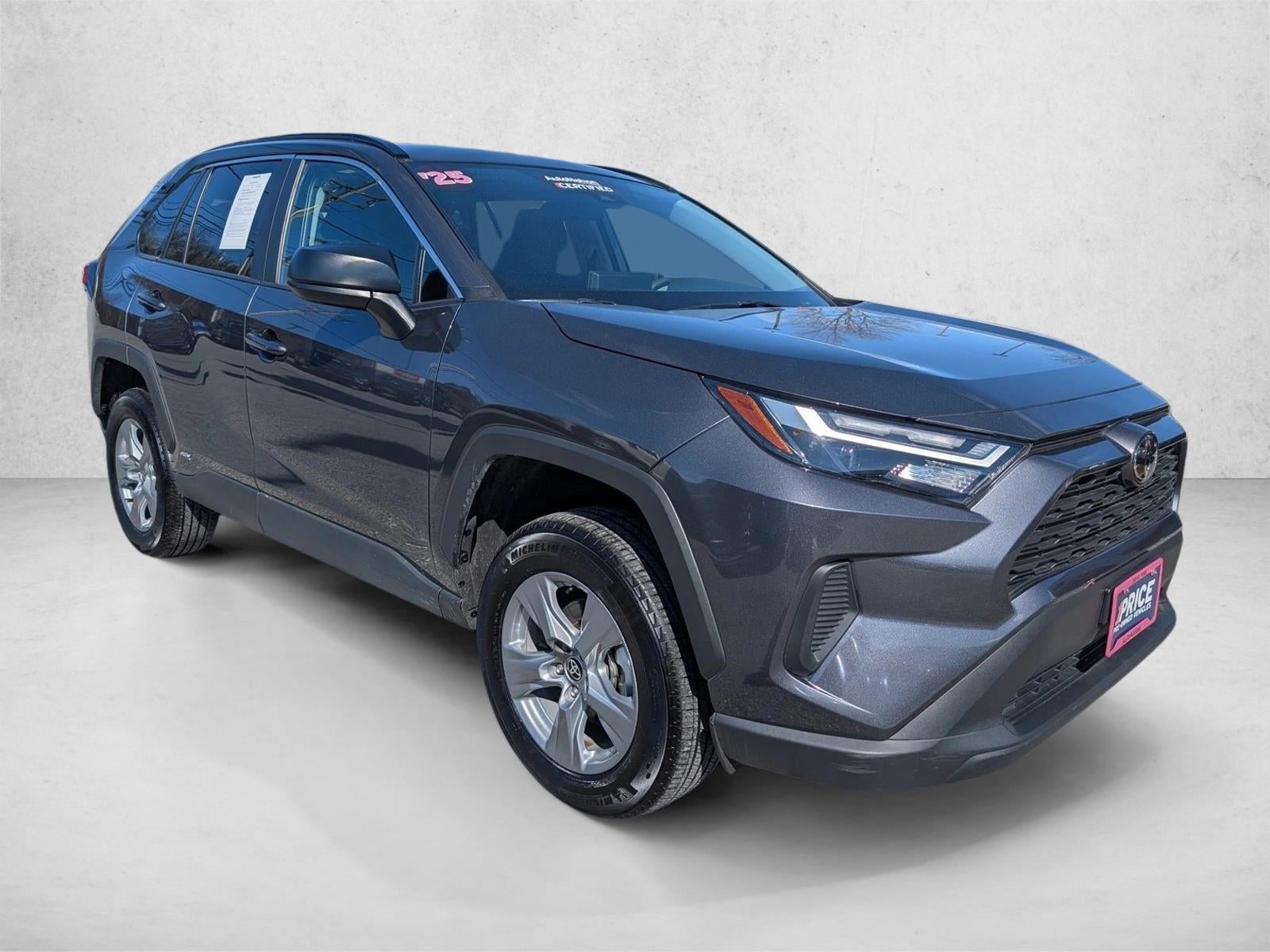 2025 Toyota RAV4 Hybrid LE AWD (Natl)