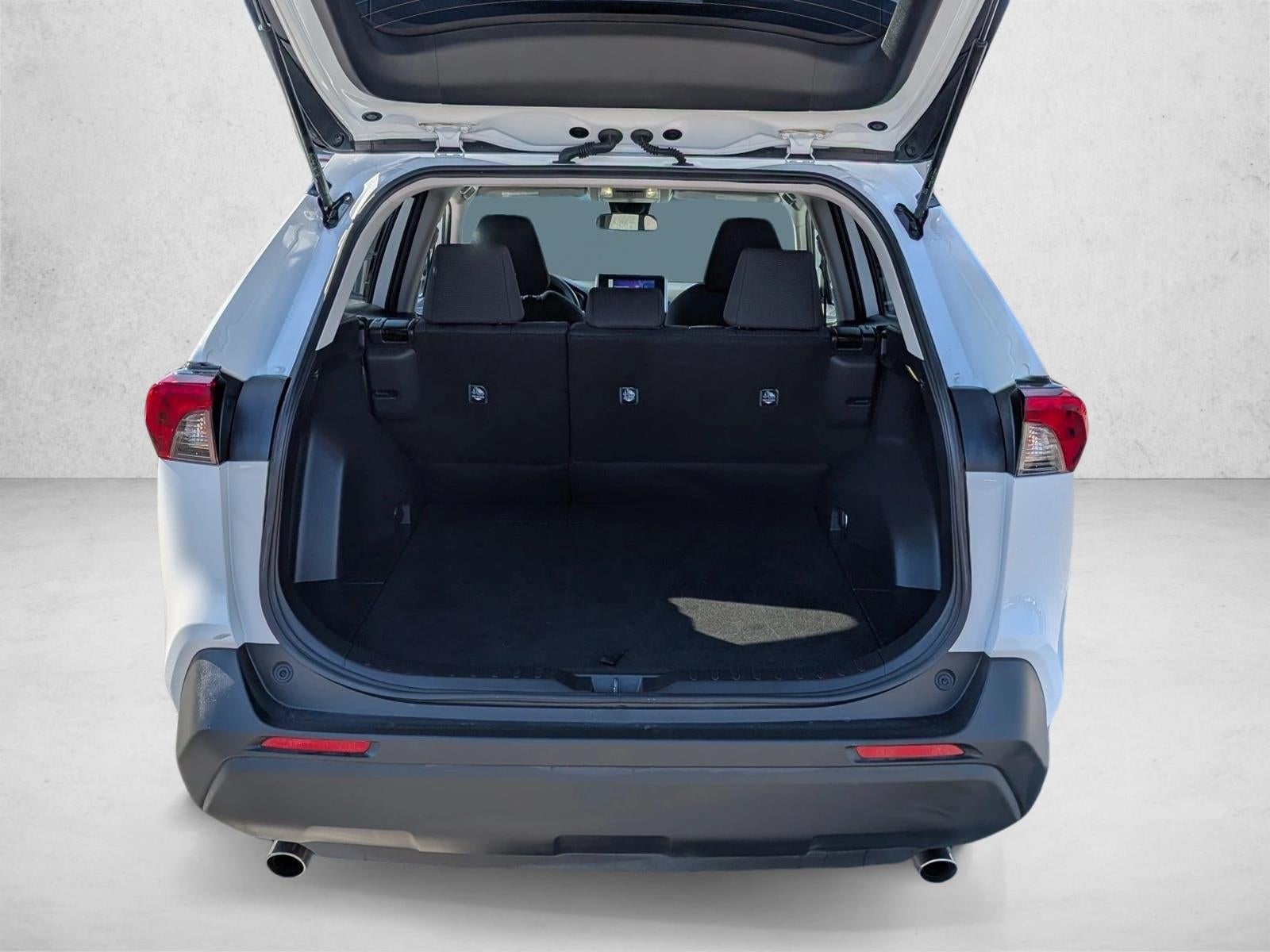 2025 Toyota RAV4 Hybrid LE AWD (Natl)