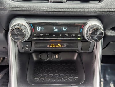 2025 Toyota RAV4 Hybrid LE AWD (Natl)