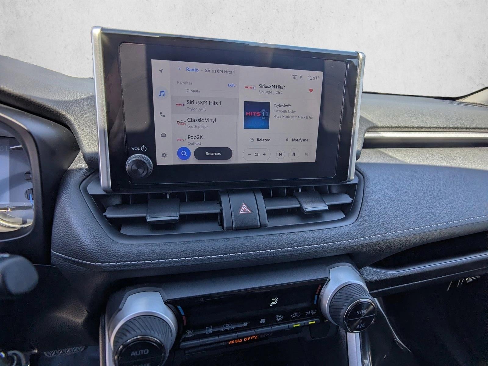 2025 Toyota RAV4 Hybrid LE AWD (Natl)