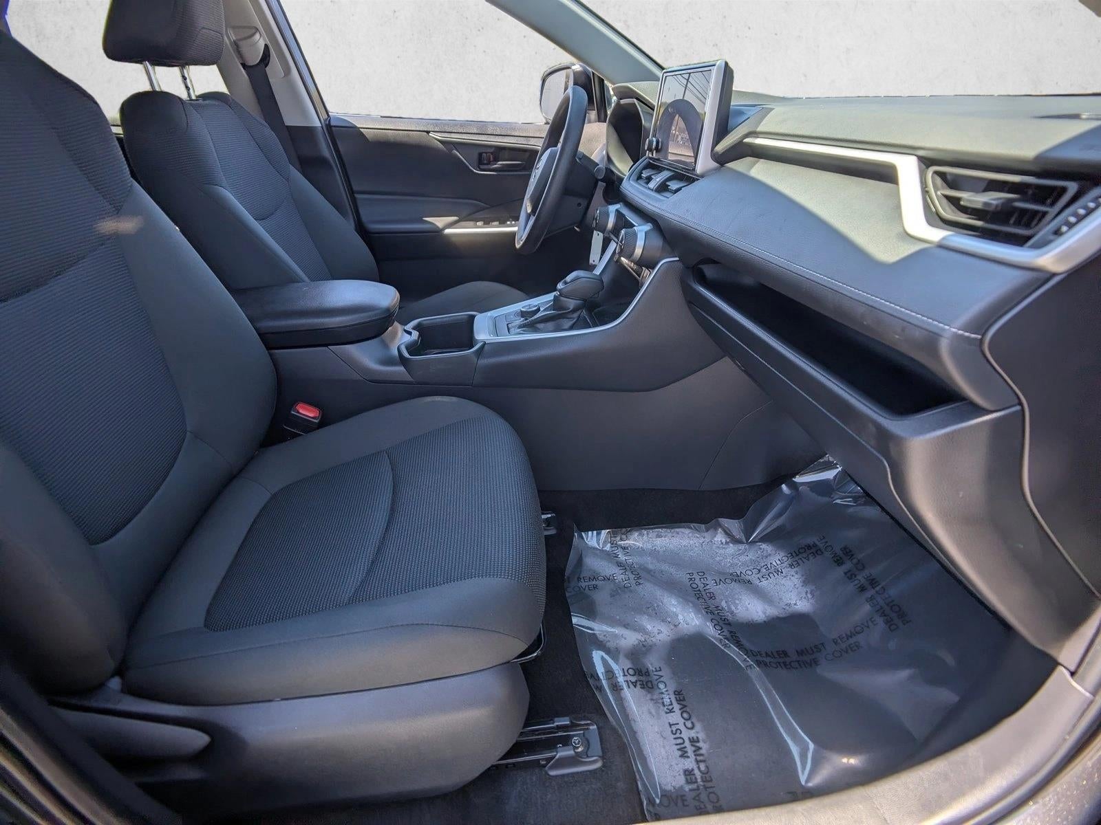 2025 Toyota RAV4 Hybrid LE AWD (Natl)