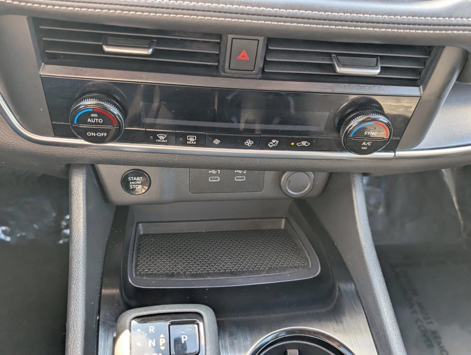 2024 Nissan Rogue AWD SV