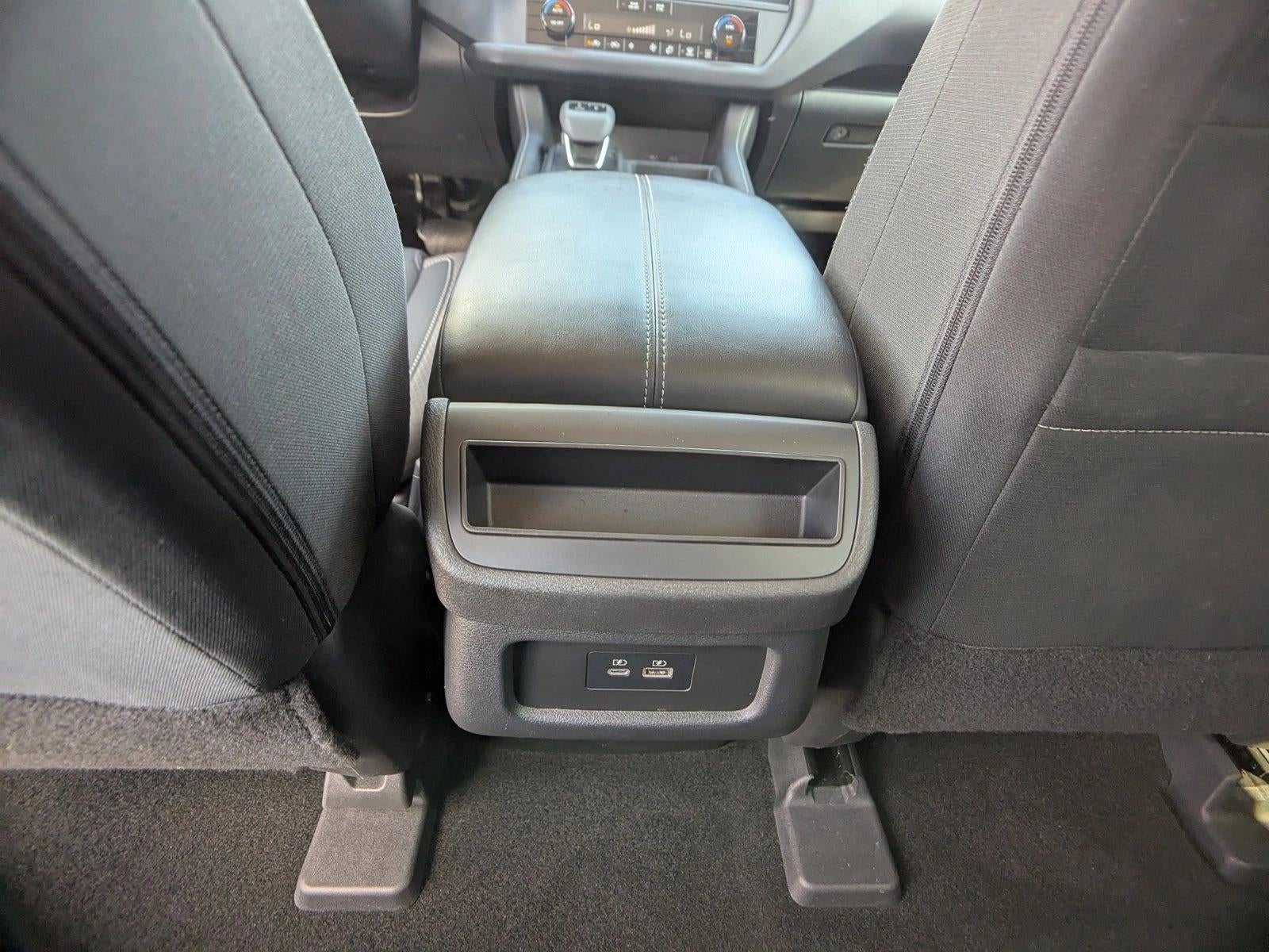 2024 Nissan Pathfinder S 4WD