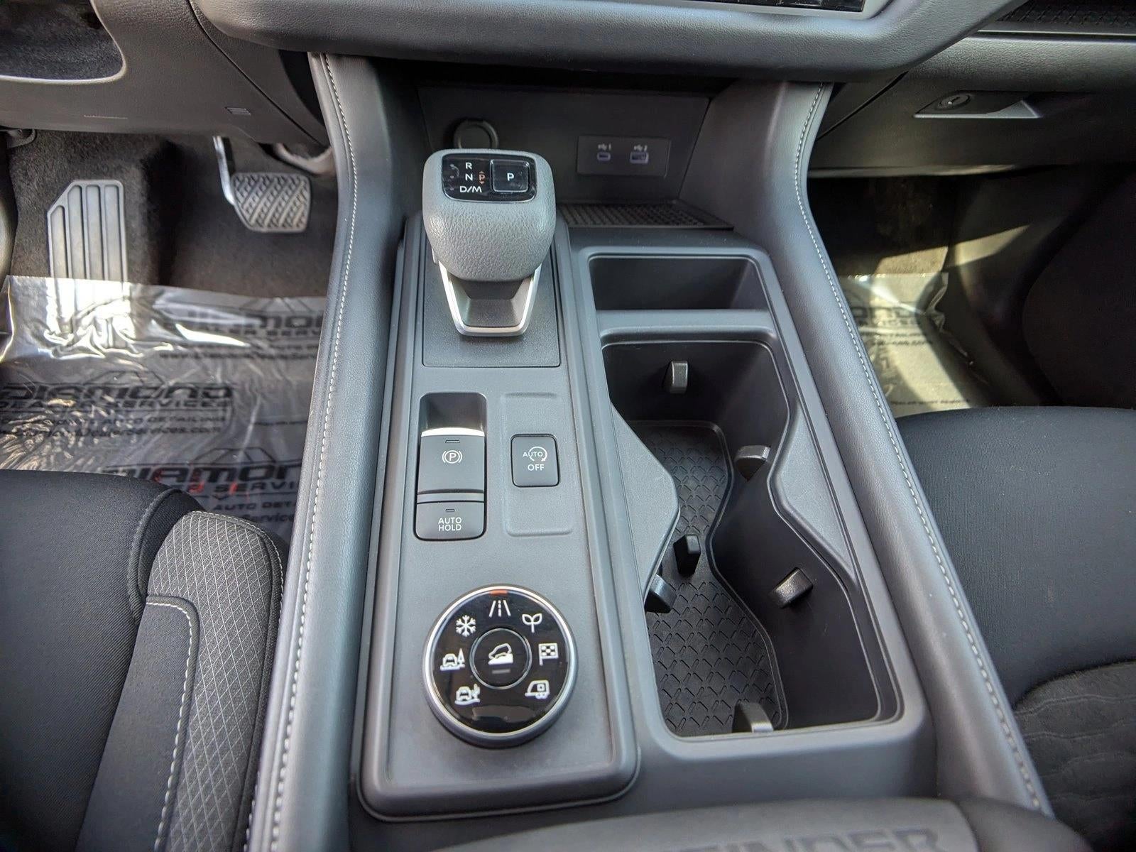 2024 Nissan Pathfinder S 4WD