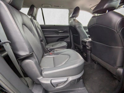 2025 Toyota Grand Highlander XLE AWD (Natl)