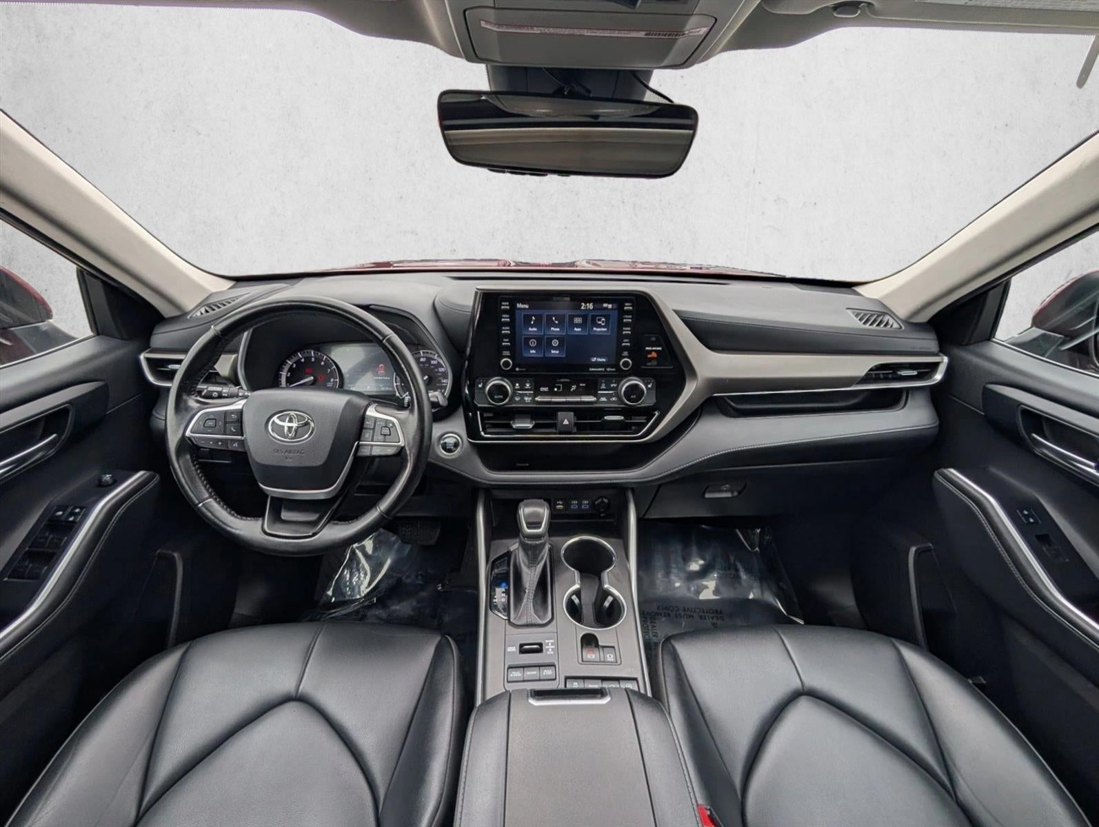 2022 Toyota Highlander XLE AWD (Natl)