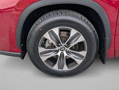 2022 Toyota Highlander XLE AWD (Natl)