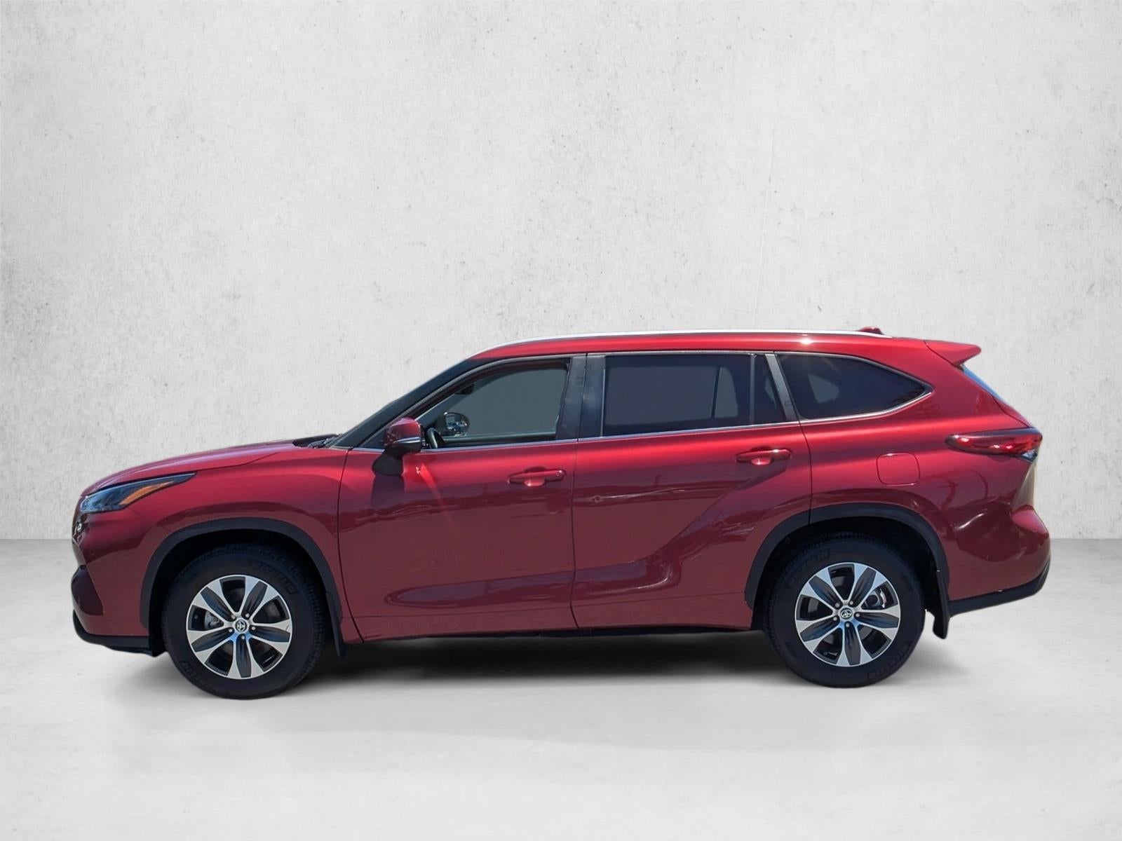2023 Toyota Highlander XLE FWD (Natl)