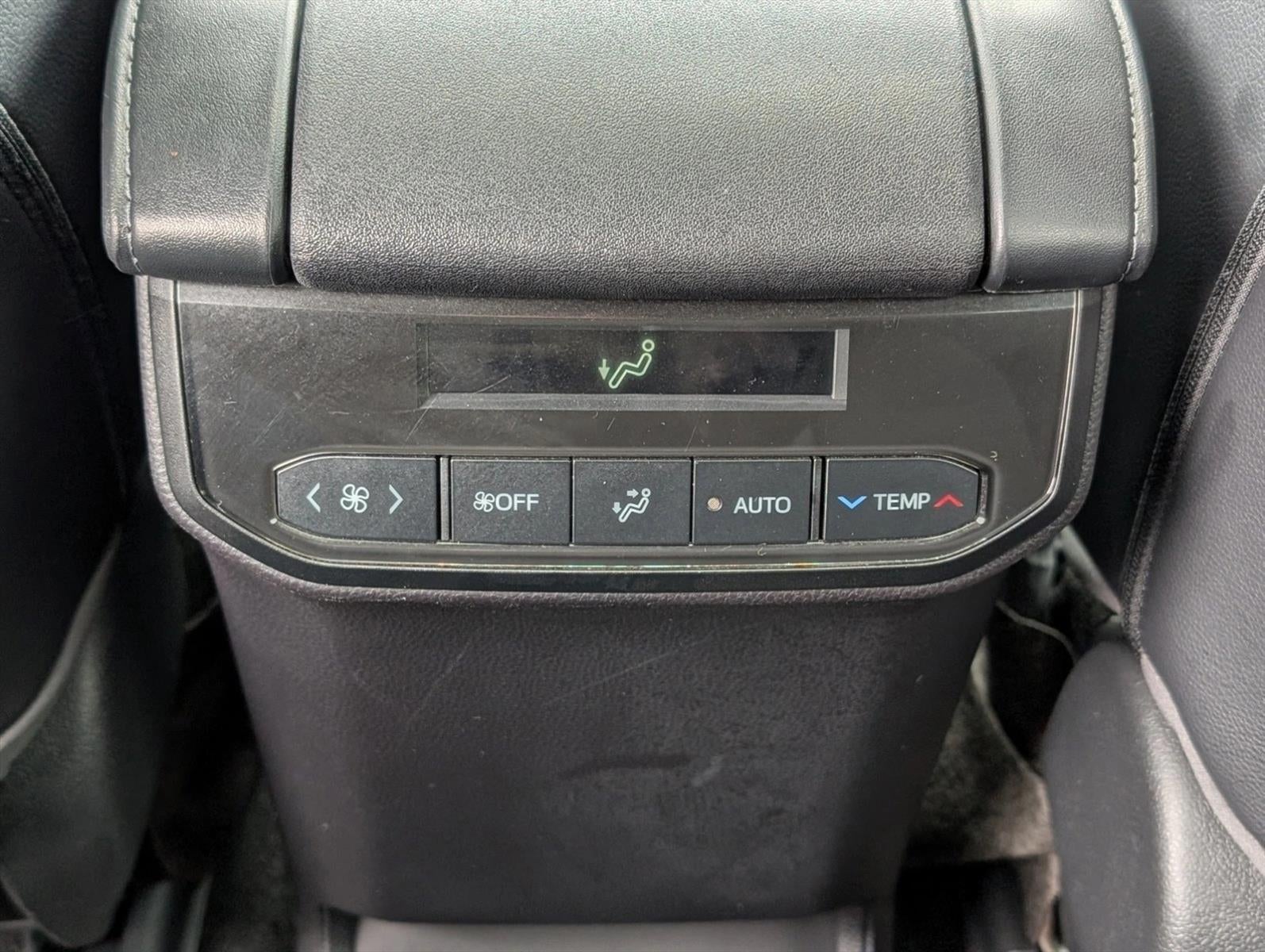 2023 Toyota Highlander XLE AWD (Natl)