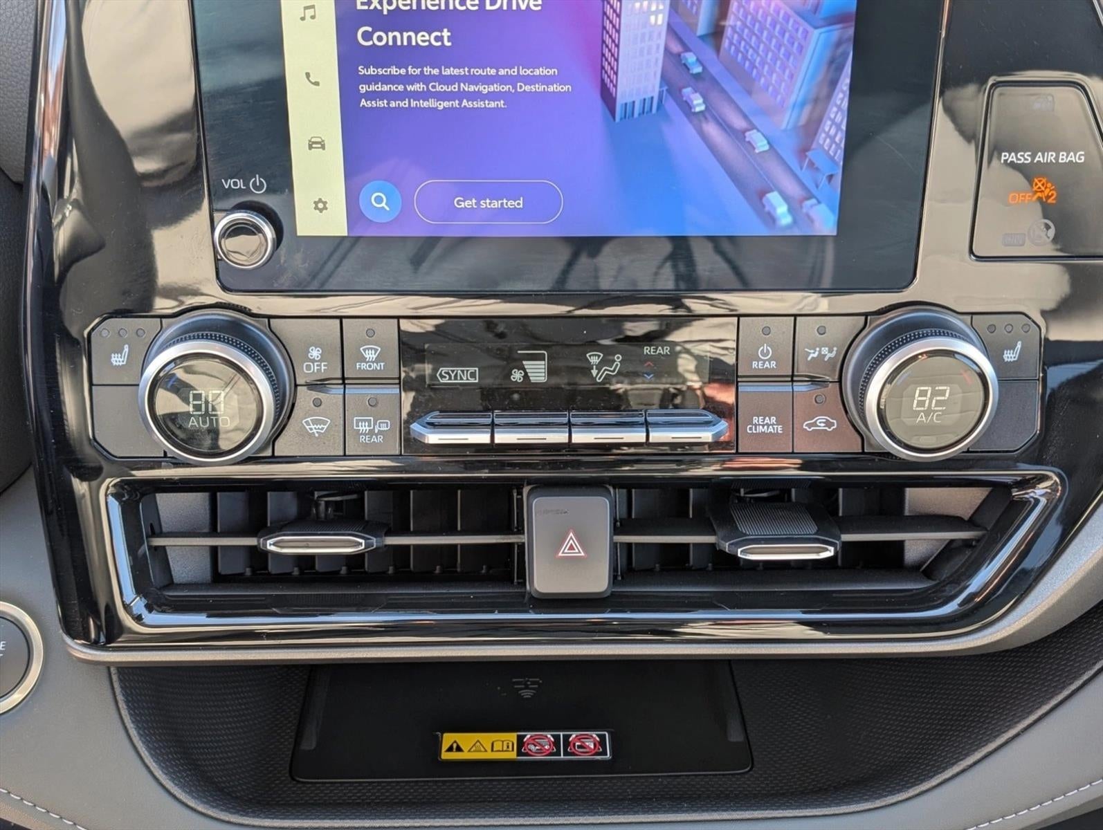 2025 Toyota Highlander XLE AWD (Natl)