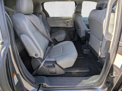 2024 Toyota Sienna XLE FWD 8-Passenger (Natl)