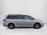 2020 Toyota Sienna XLE Premium FWD 8-Passenger (Natl)