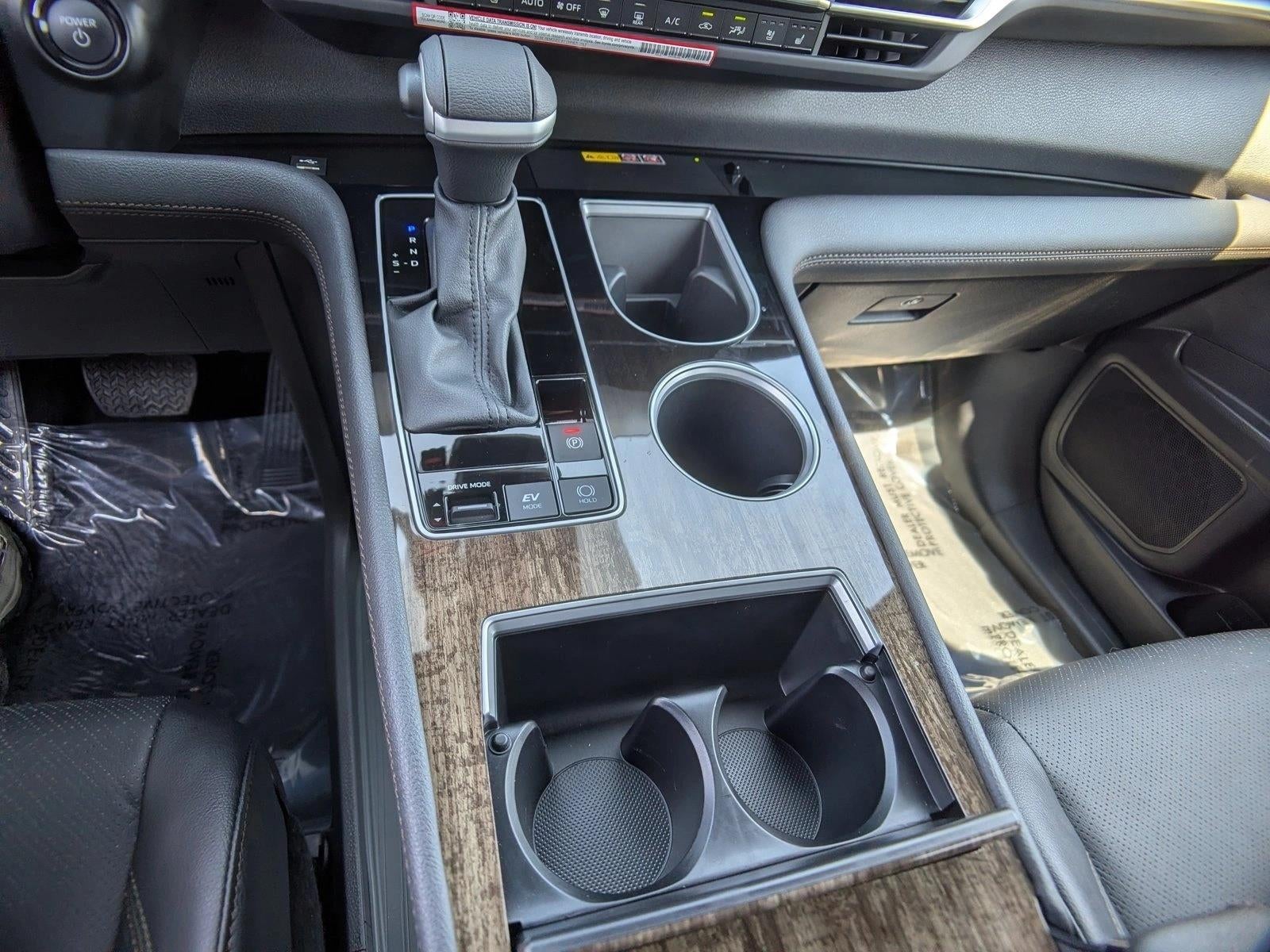 2026 Toyota Sienna Limited AWD 7-Passenger (Natl)