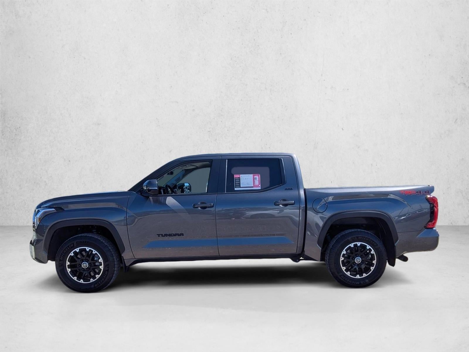 2024 Toyota Tundra 4WD 4WD SR5 CrewMax 5.5' Bed (Natl)