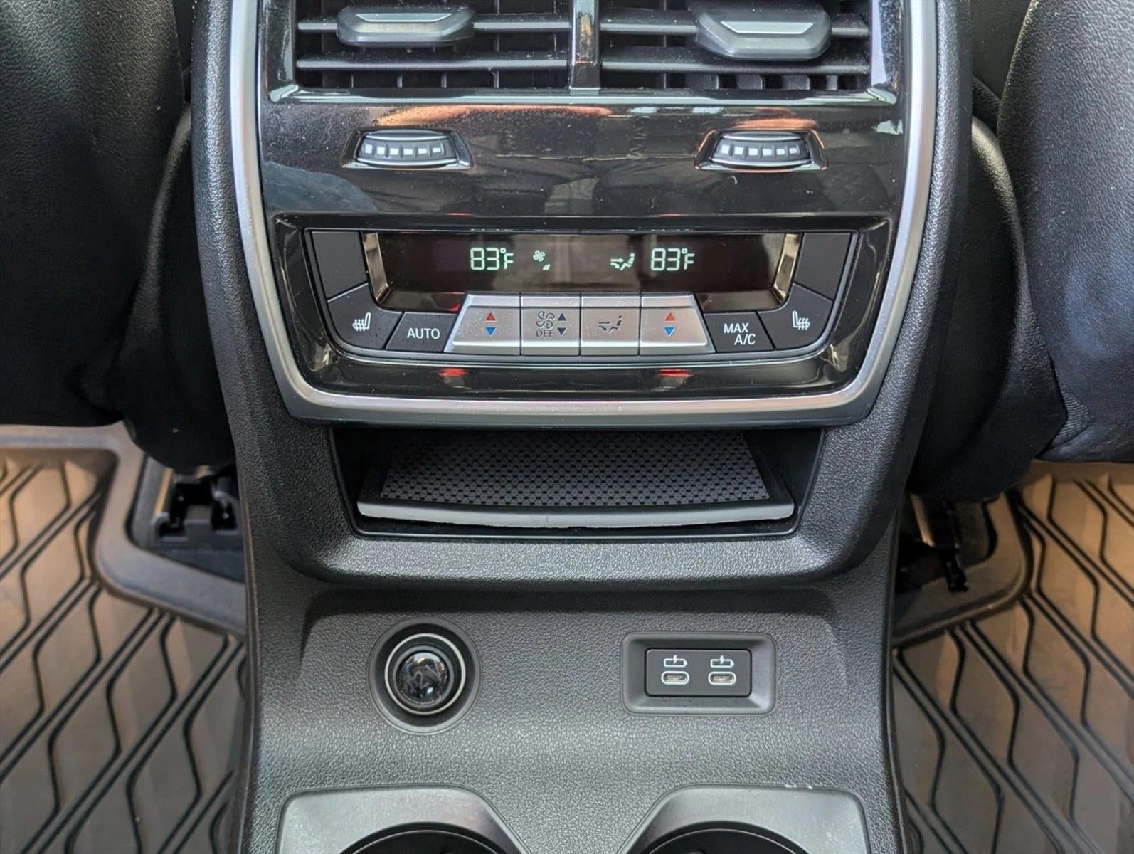 2024 BMW X7 xDrive40i Sports Activity Vehicle