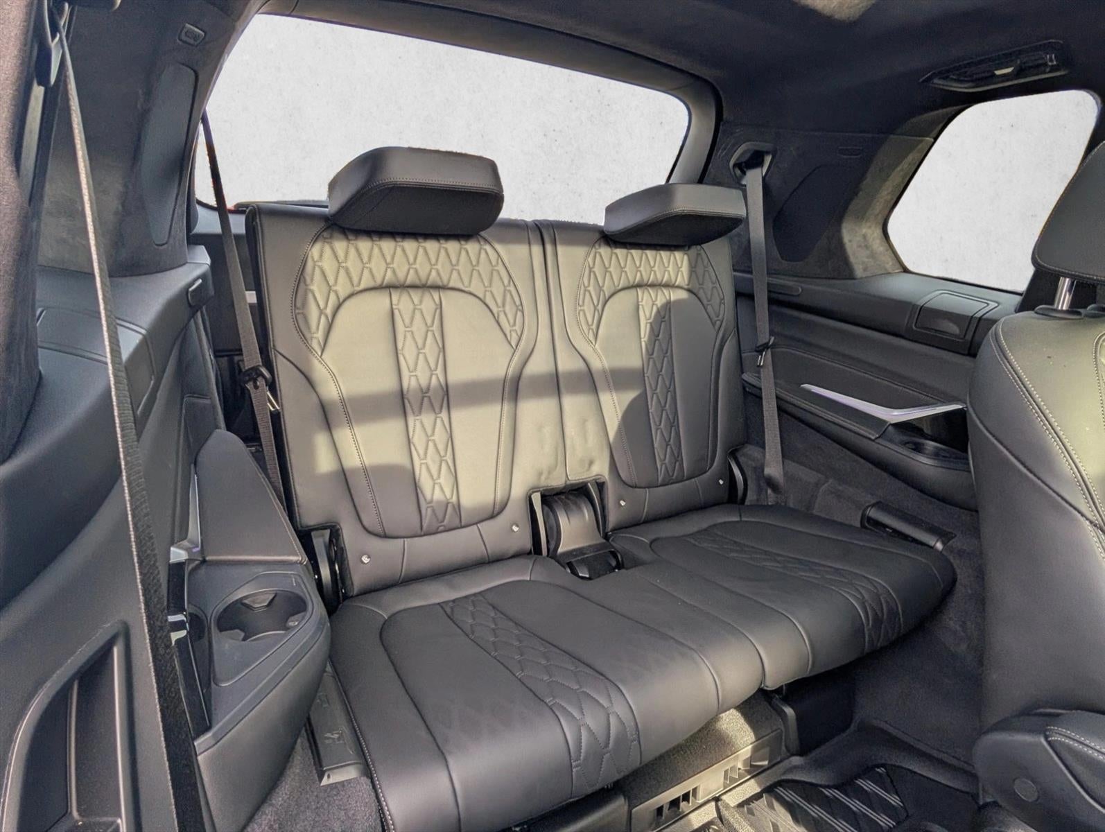 2024 BMW X7 xDrive40i Sports Activity Vehicle